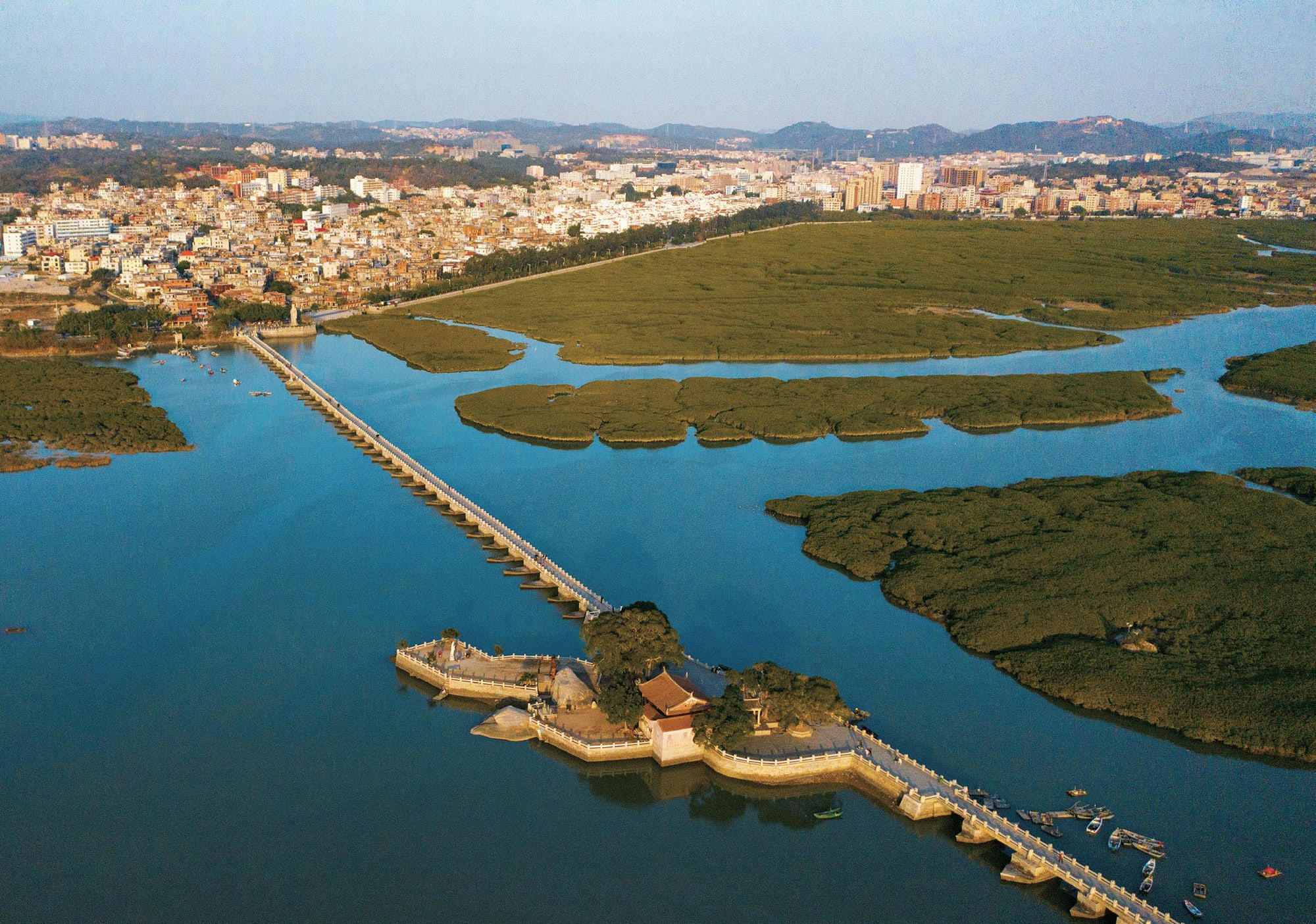 Luoyang Bridge crossing the tidal estuary near Quanzhou
