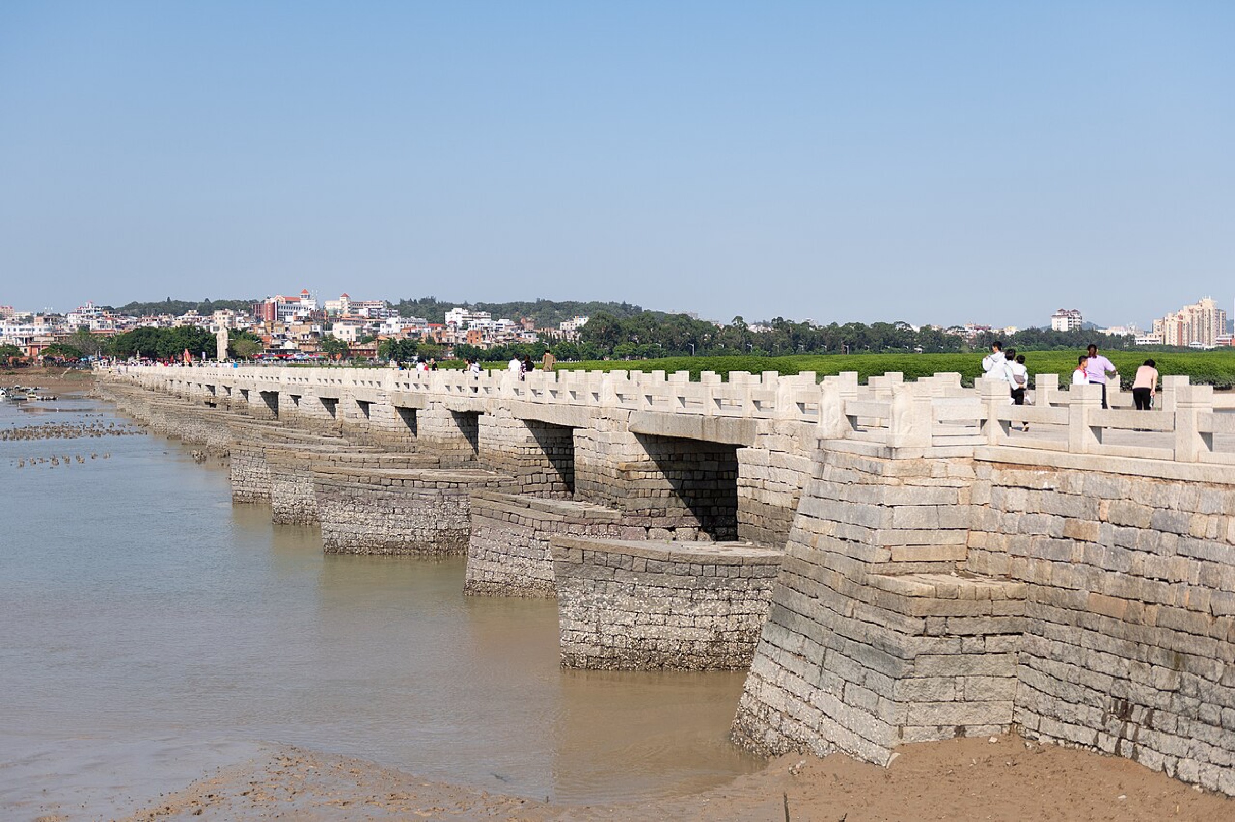 Luoyang Bridge crossing the tidal estuary near Quanzhou