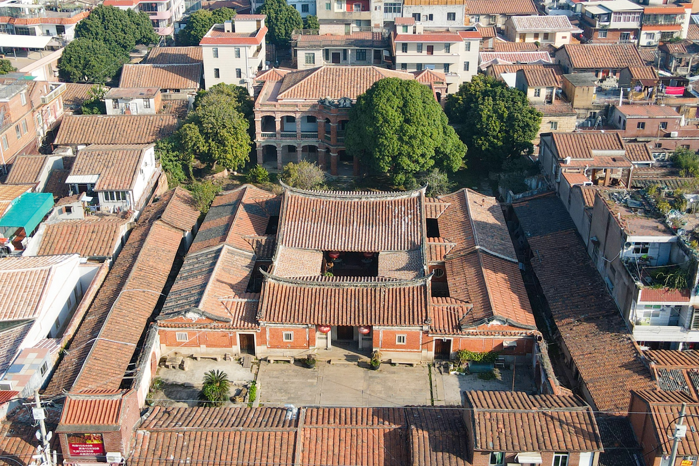 Historic Quanzhou architecture near Lushi Homestay